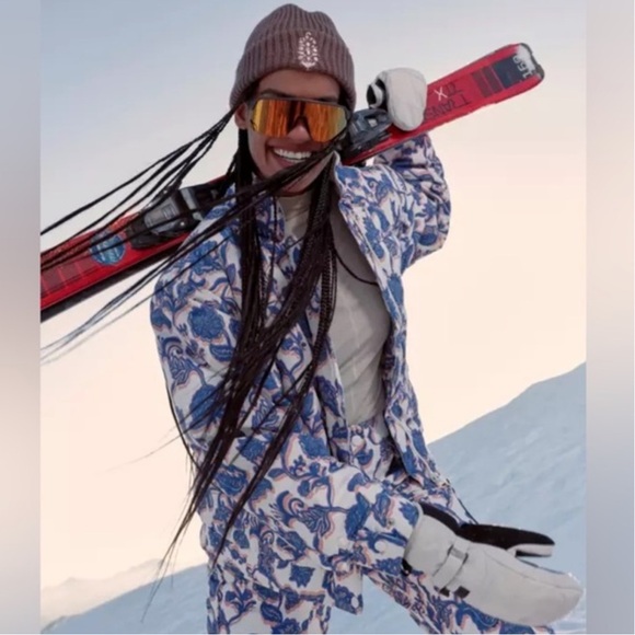 FP Movement by Free People Women's Ski Snow Waterproof Jacket - Picture 5 of 7